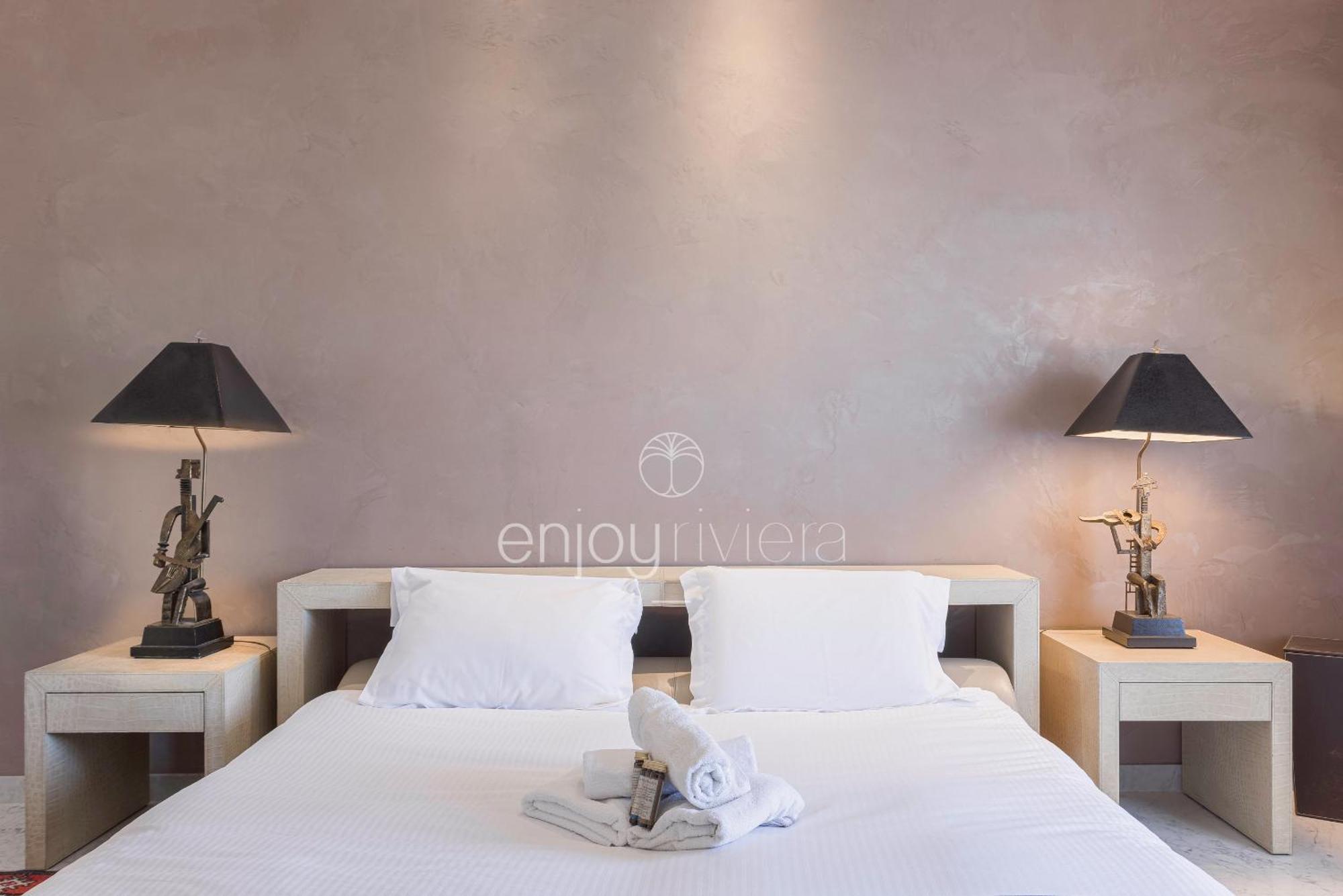 Palais Miramar Suite Art Modern - Derniere Etages Vue Mer - 75M De Confort - En Face Des Plages -Wifi - Clim Cannes Luaran gambar