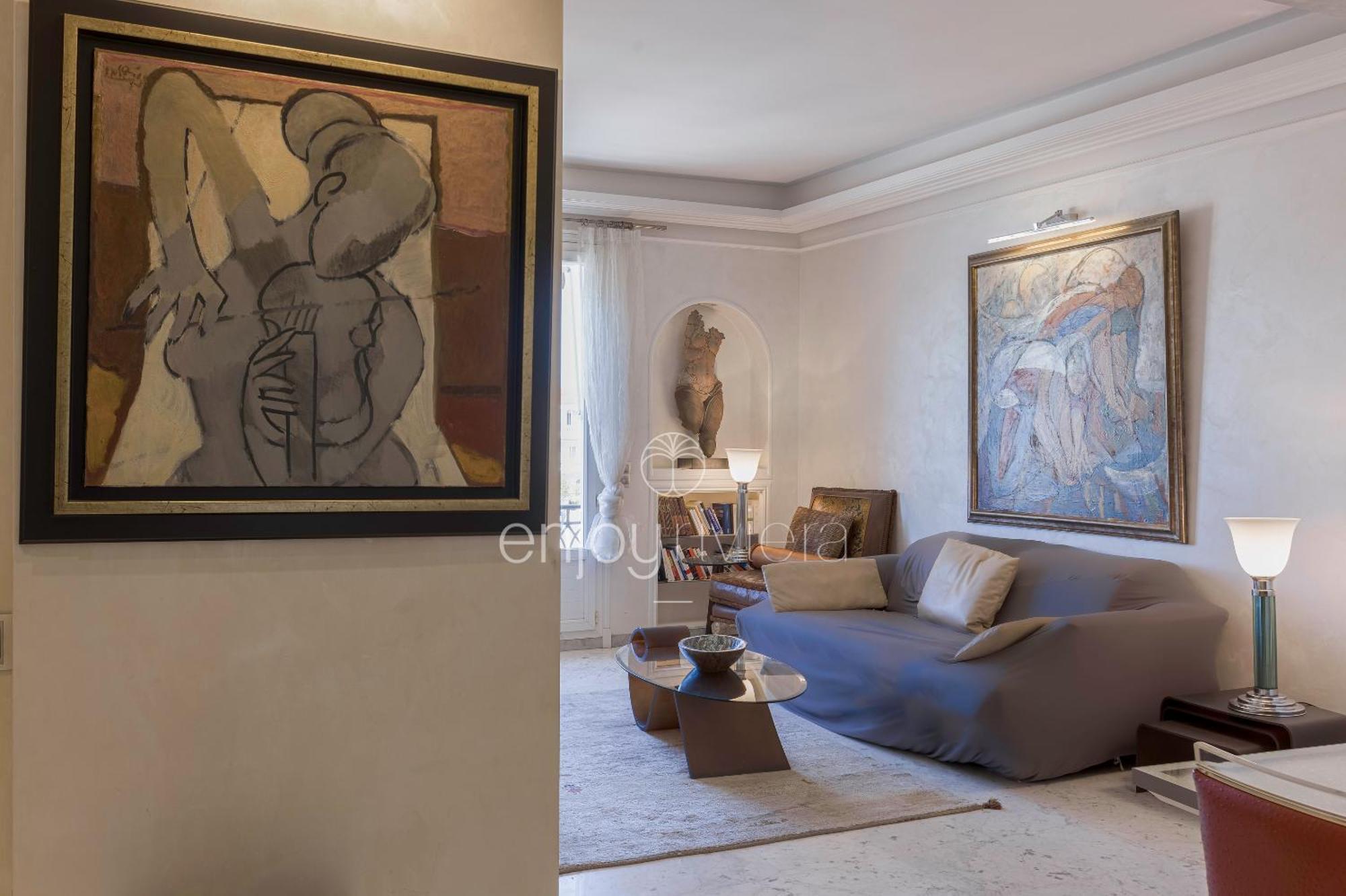 Palais Miramar Suite Art Modern - Derniere Etages Vue Mer - 75M De Confort - En Face Des Plages -Wifi - Clim Cannes Luaran gambar